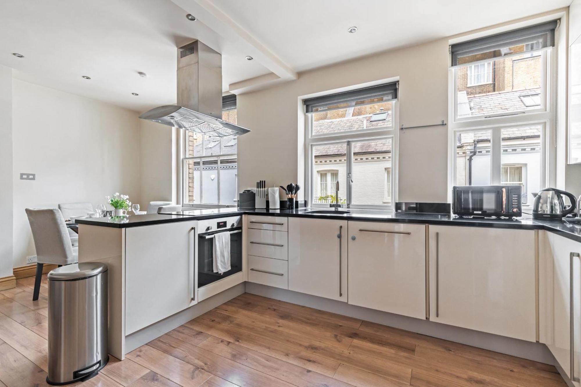 Enchanting Hideaway - La Reserve South Kensington London Eksteriør billede